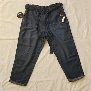 One5one Women's High Rise Dark Wash Cuffed Cropped Capris Pants Size 14